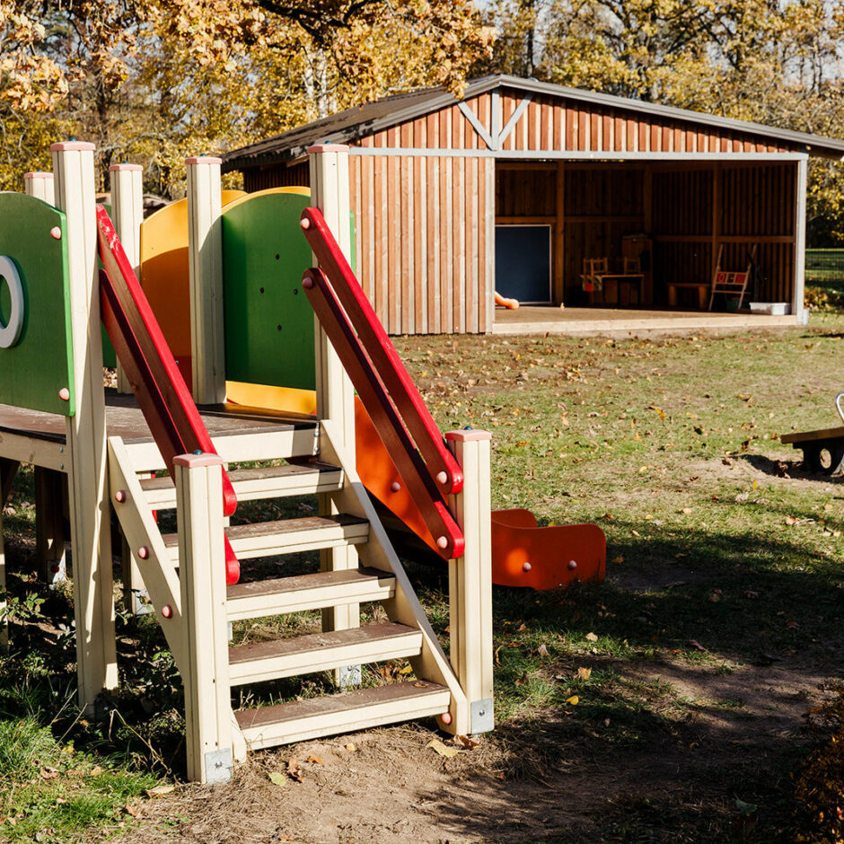 Bērnu rotaļu laukums