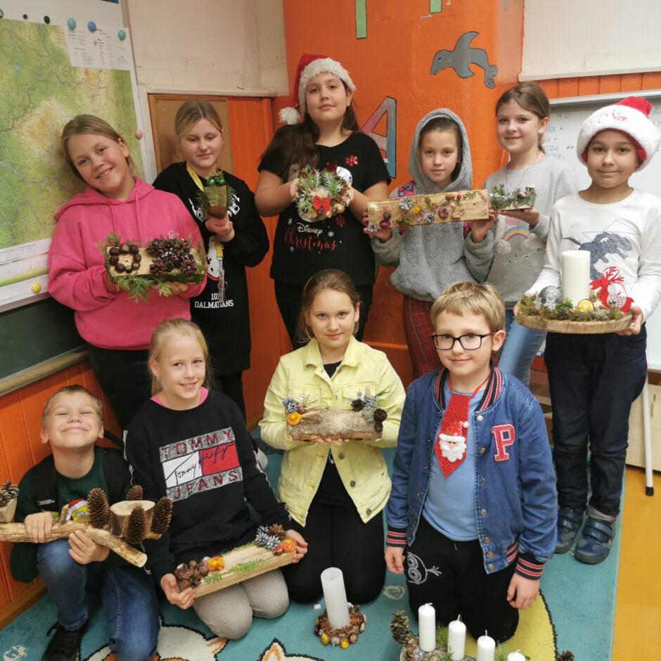 3.kalse radoši darbojas dizaina un tehnoloģiju stundās