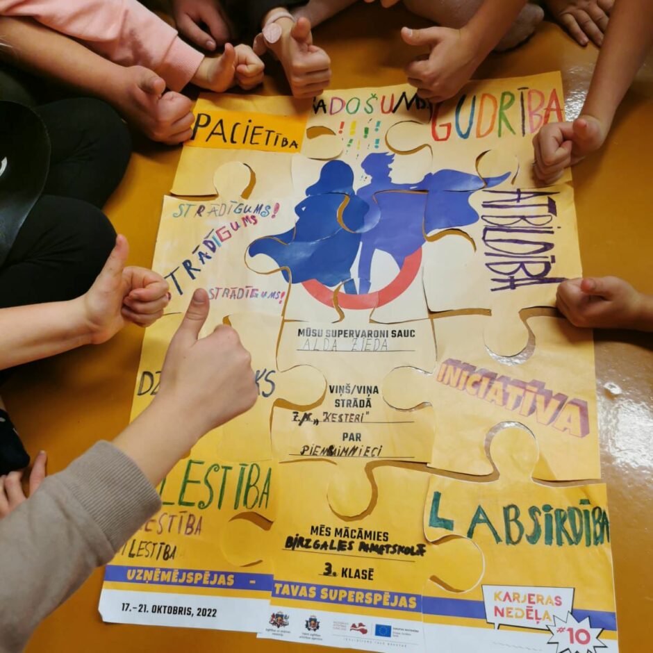 Skolēni Karjeras nedēļas pasākumā