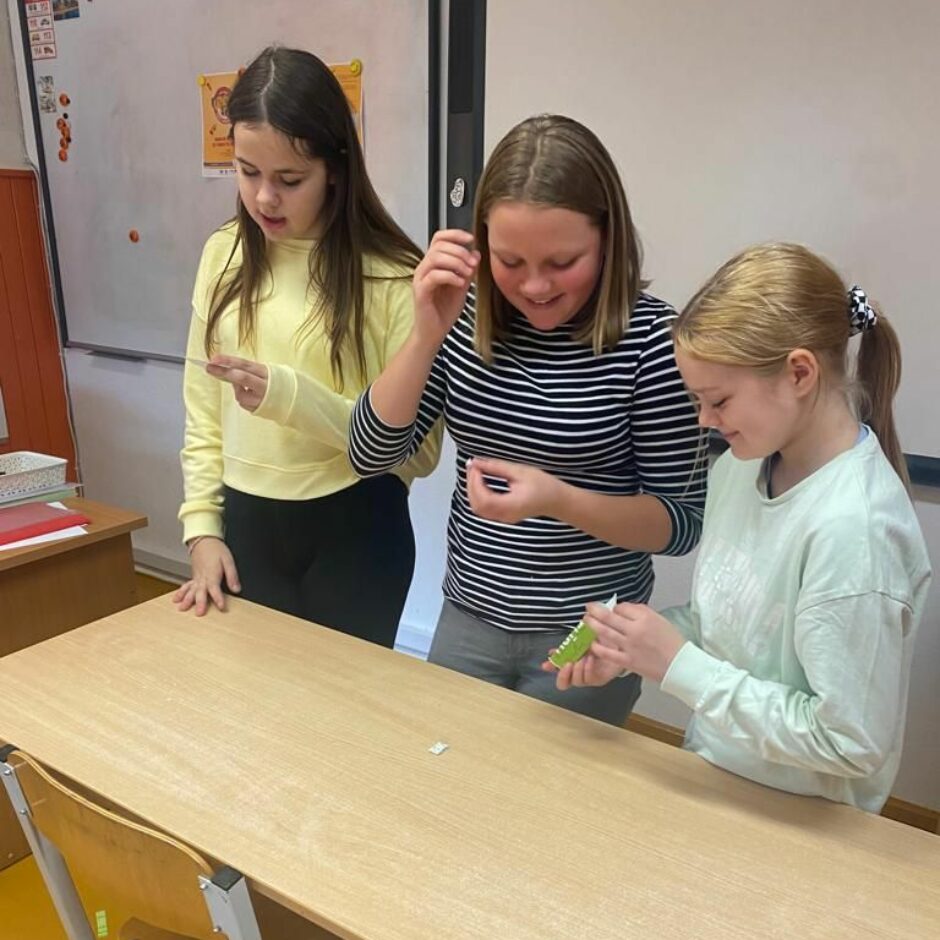 Skolēni Karjeras nedēļas pasākumā