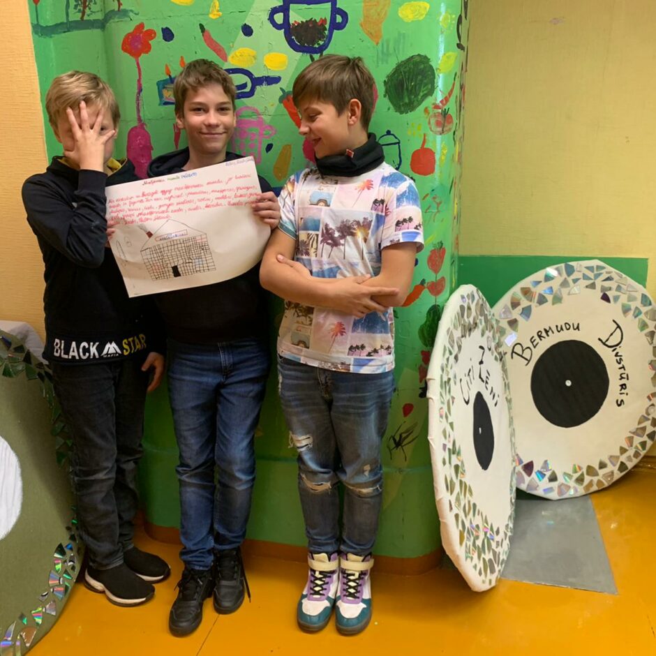 Skolēni Karjeras nedēļas pasākumā