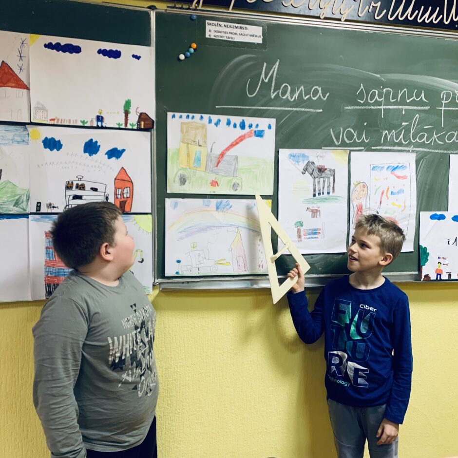 1.-2.klašu skolēni 