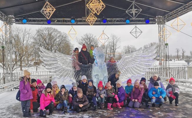 2. un 3.klase Ledus skulptūru festivālā