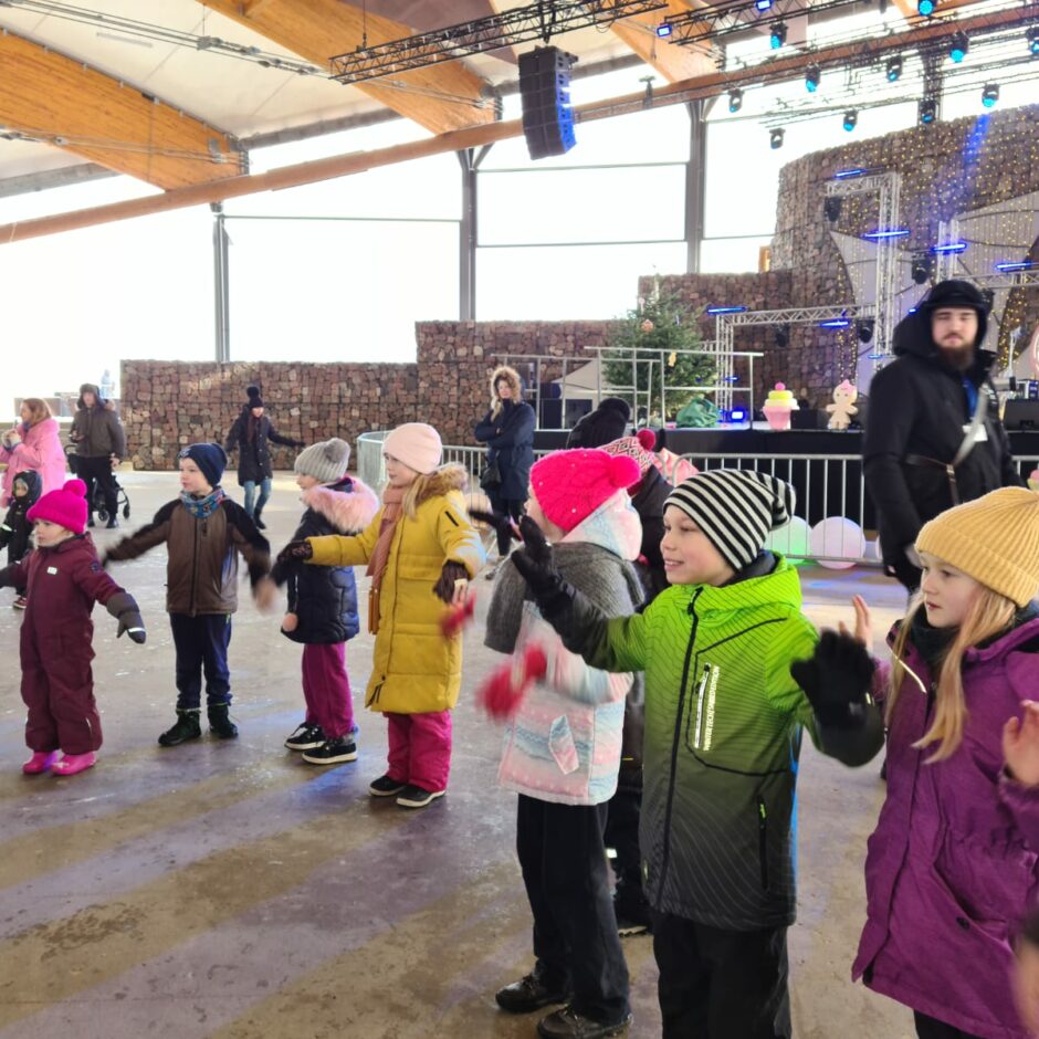 2. un 3.klase Ledus skulptūru festivālā