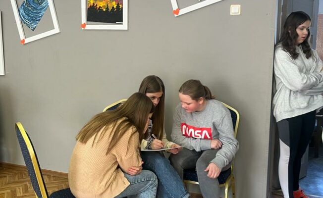 7.klase organizē viktorīnu