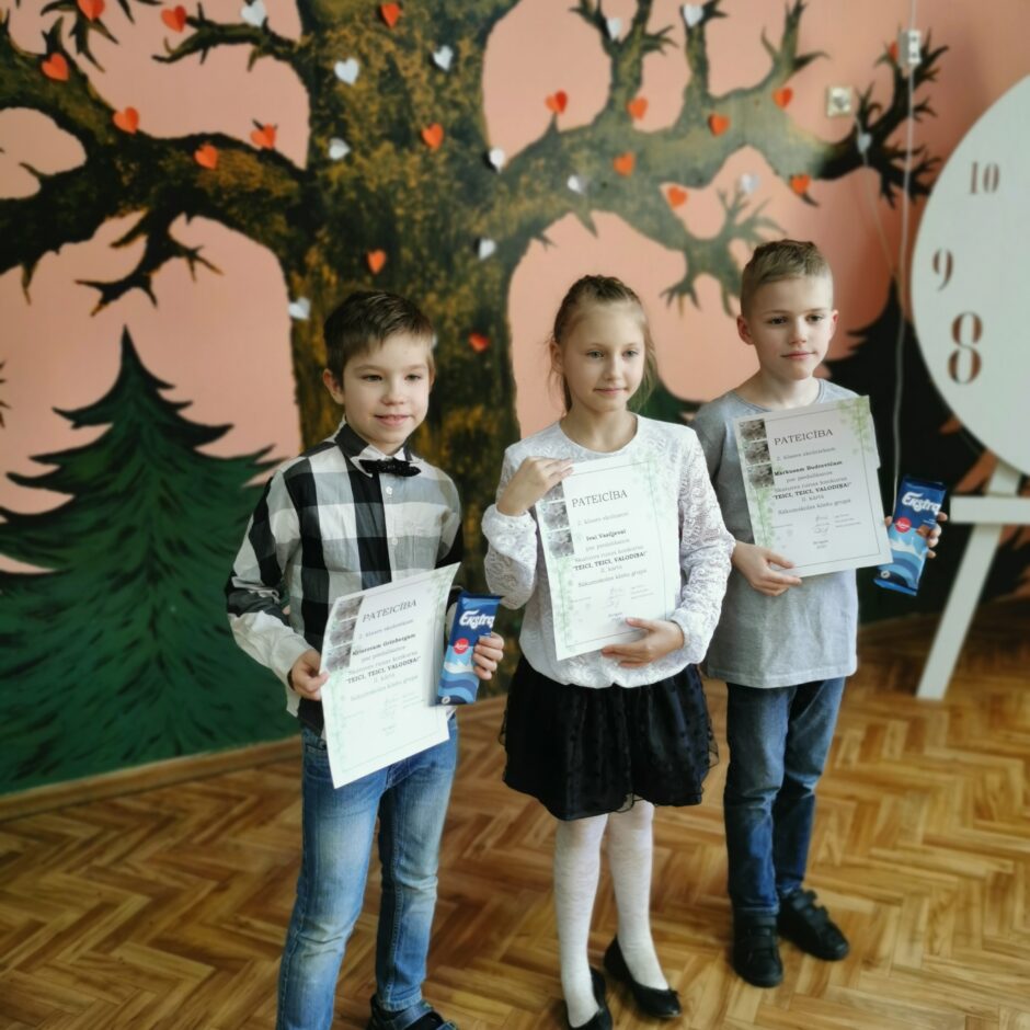 Skatuves runas konkurss