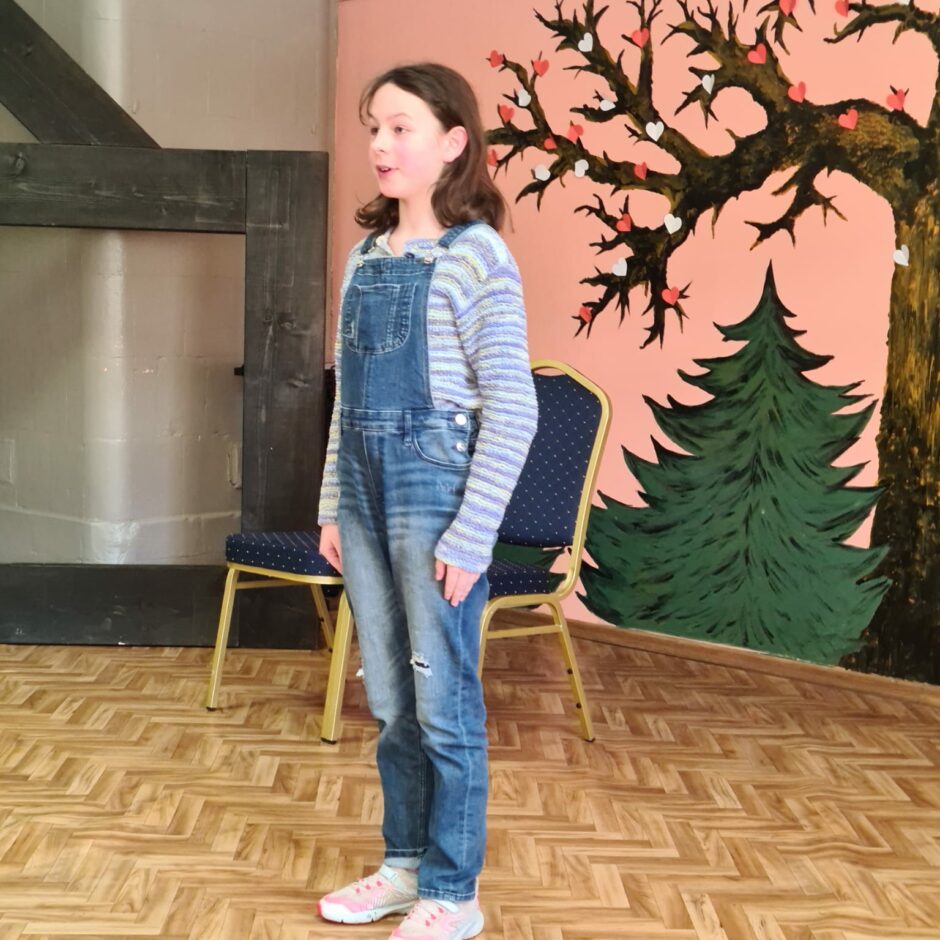 Skatuves runas konkurss