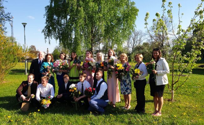 Mūzikas skolas izlaidums