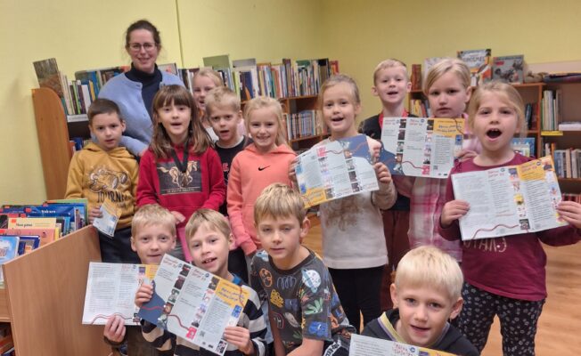 1.klase apmeklē pagasta bibliotēku