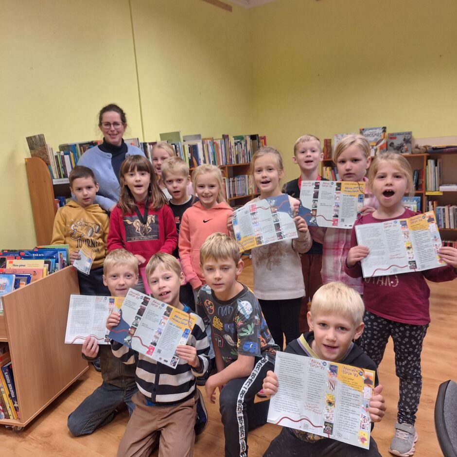 1.klase apmeklē pagasta bibliotēku