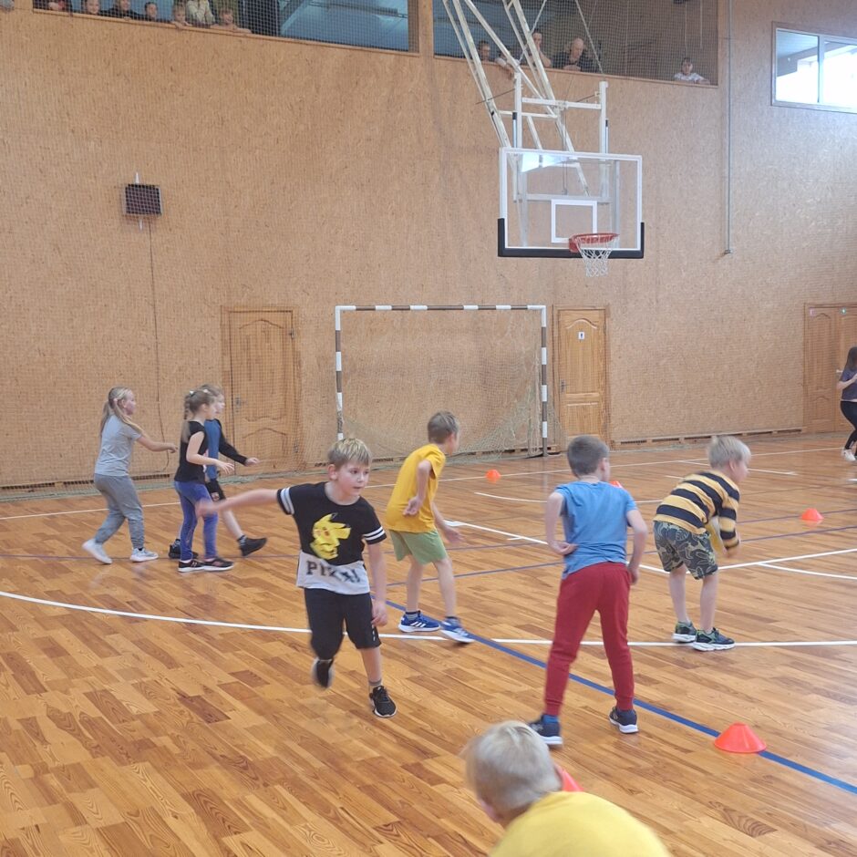 Dodžbola sacensības