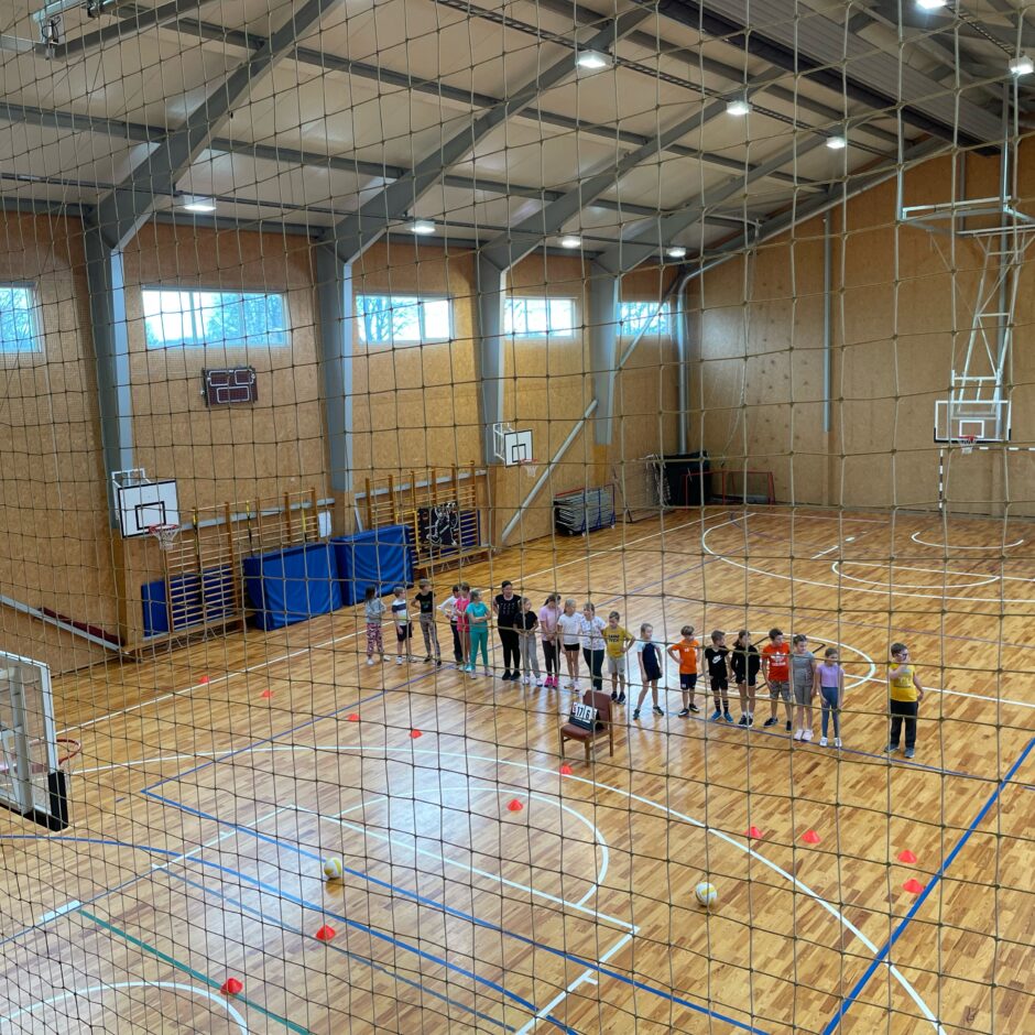 Dodžbola sacensības