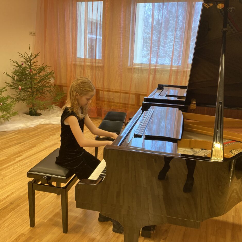 Jauno pianistu konkurss