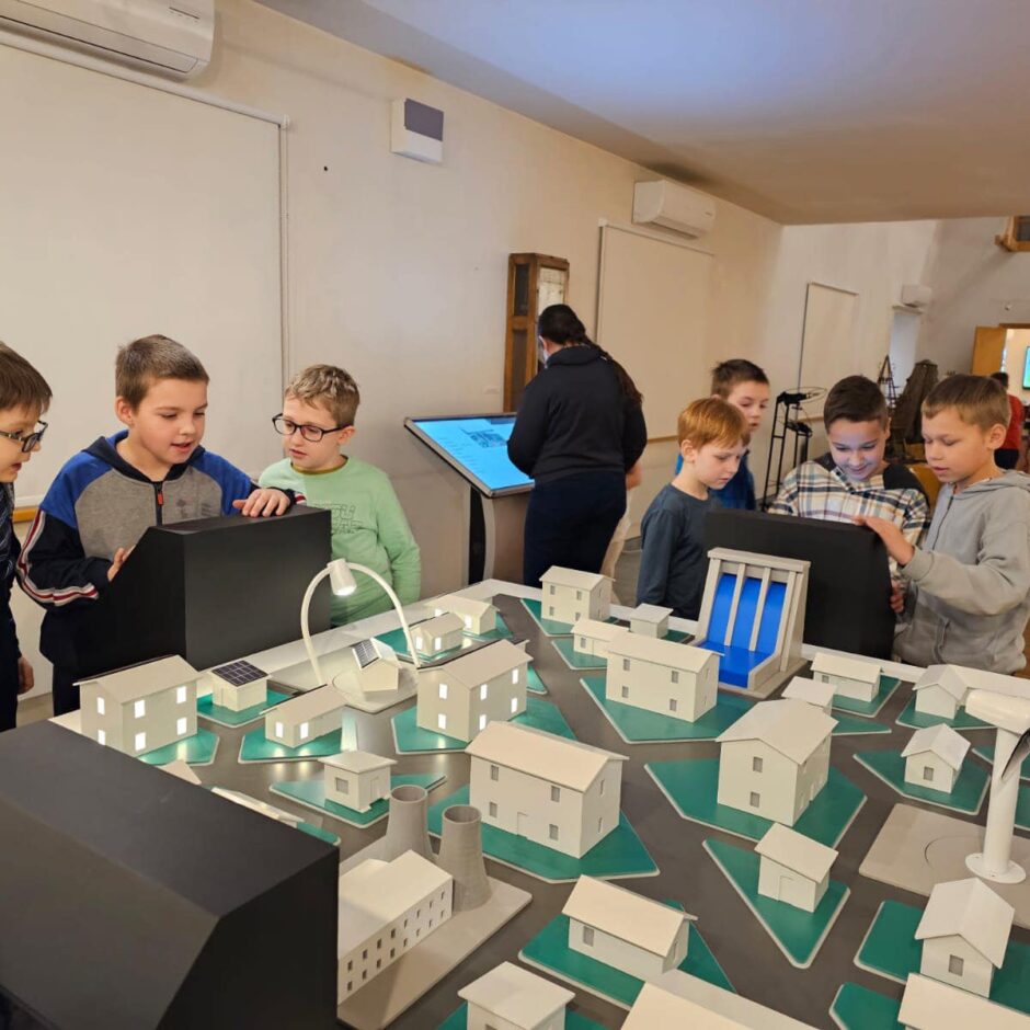 Mācību stunda Ķeguma HES