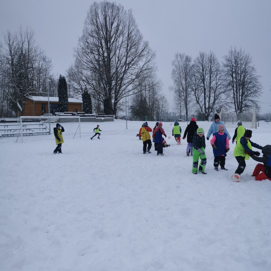 Ziemas futbola turnīrs