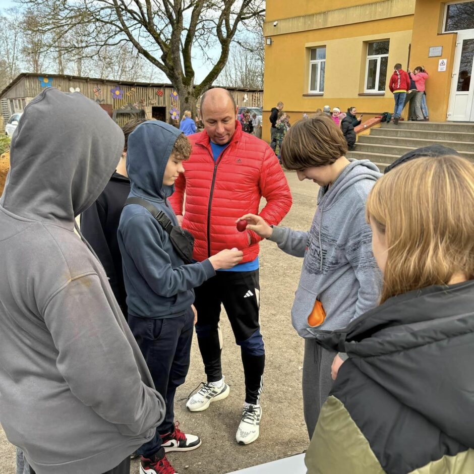 Lieldienu pasākums skolā