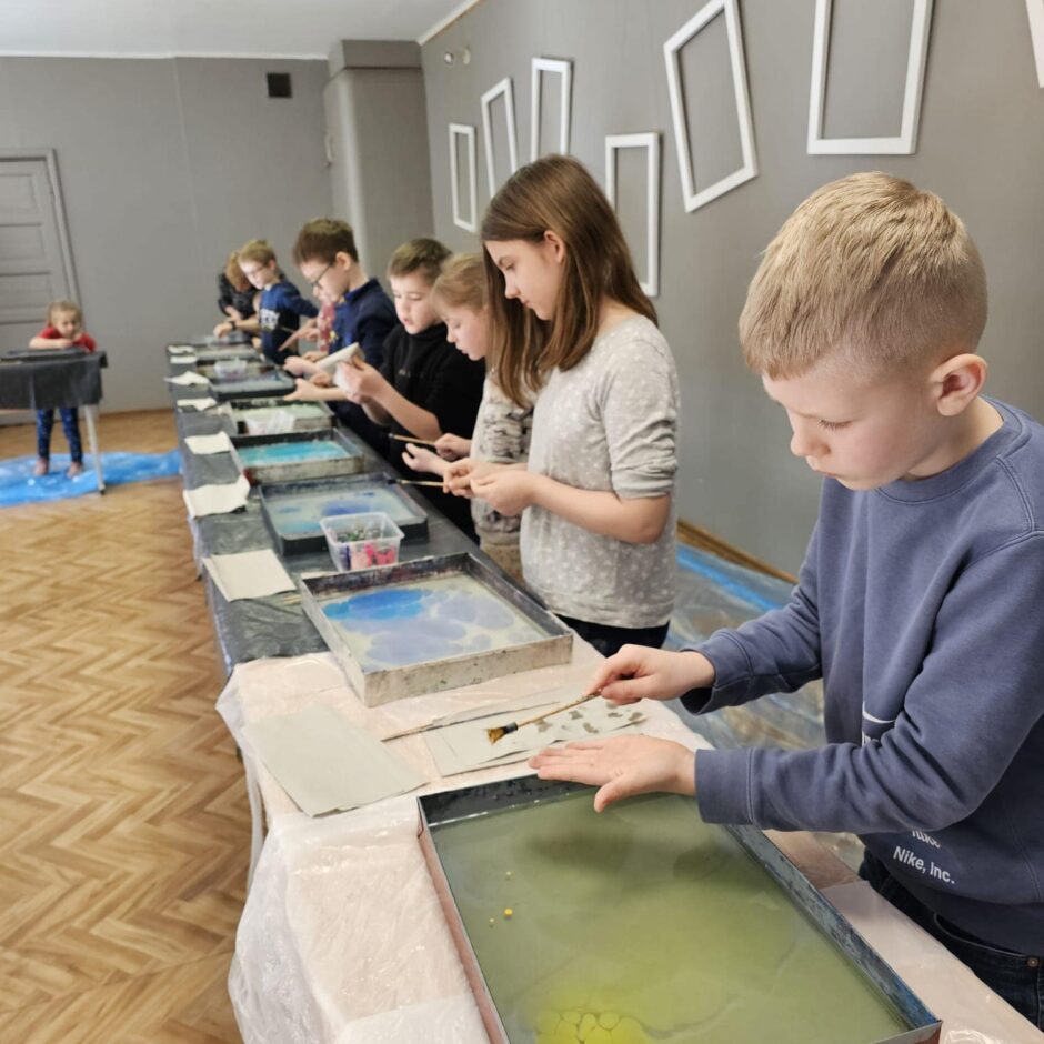 Ebru gleznošanas māksla