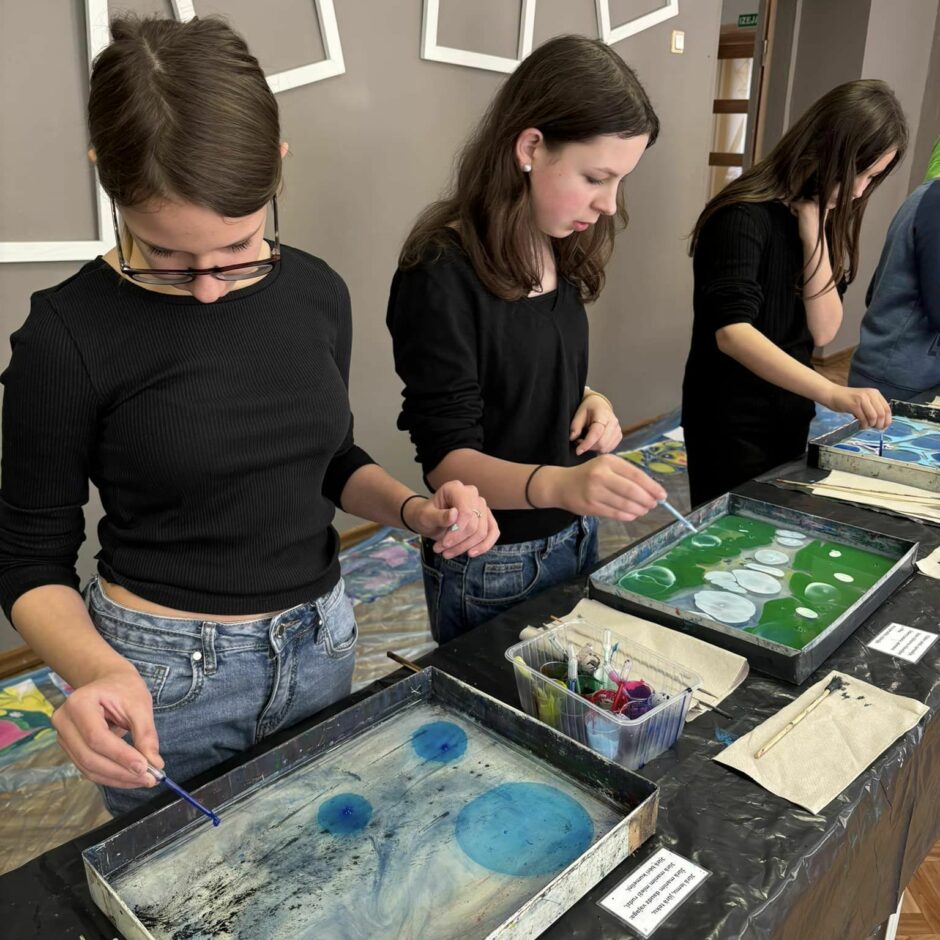 Ebru gleznošanas māksla