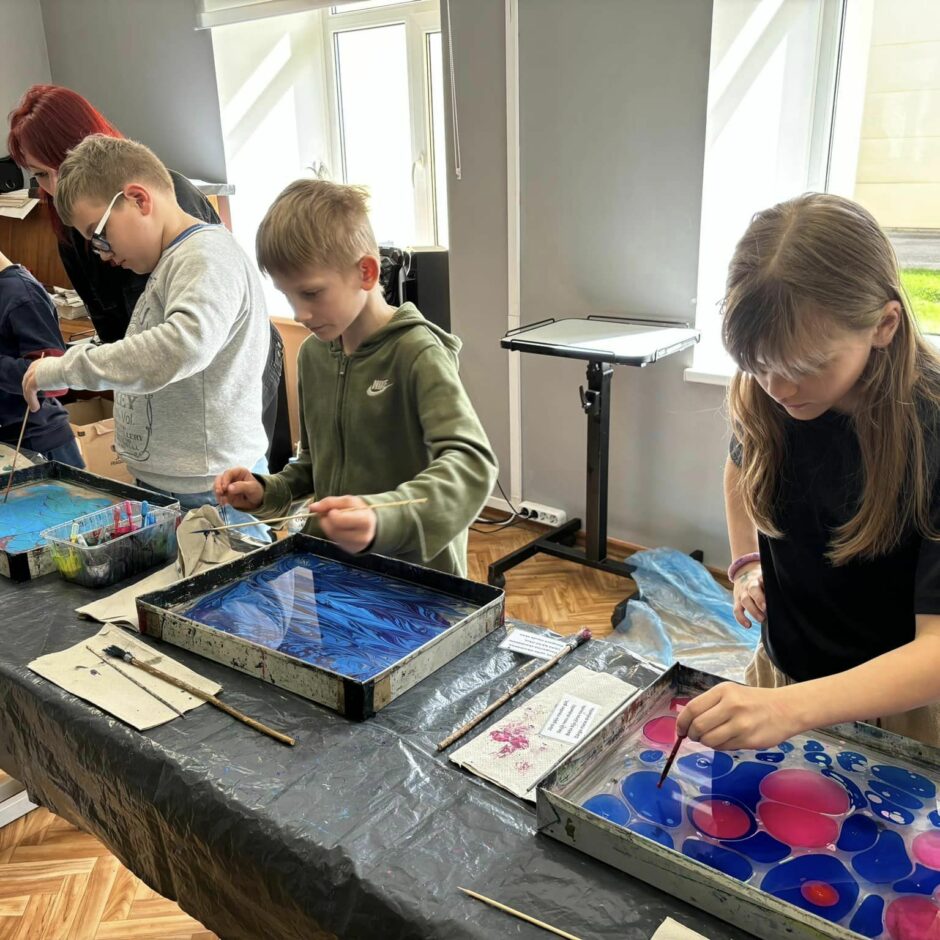 Ebru gleznošanas māksla