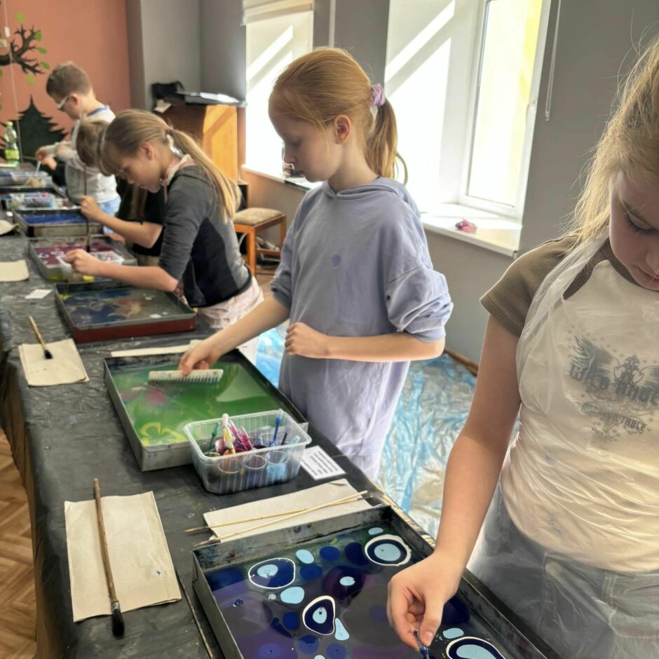 Ebru gleznošanas māksla