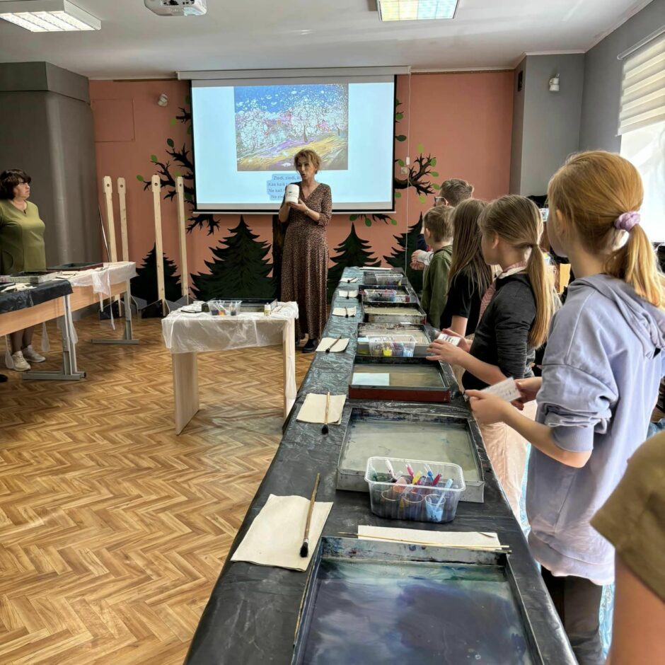 Ebru gleznošanas māksla