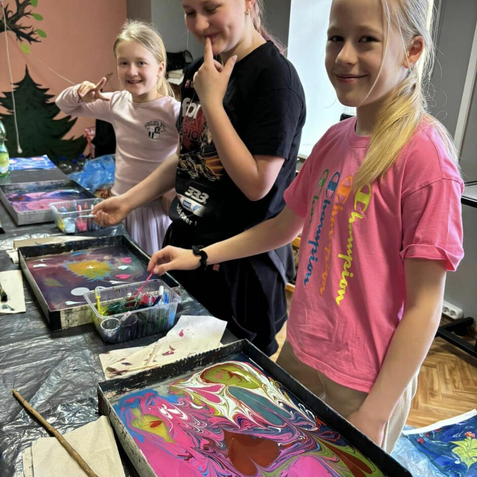 Ebru gleznošanas māksla