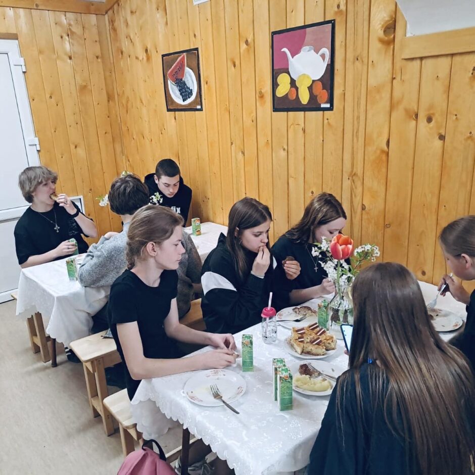 Baltā galdauta svētki