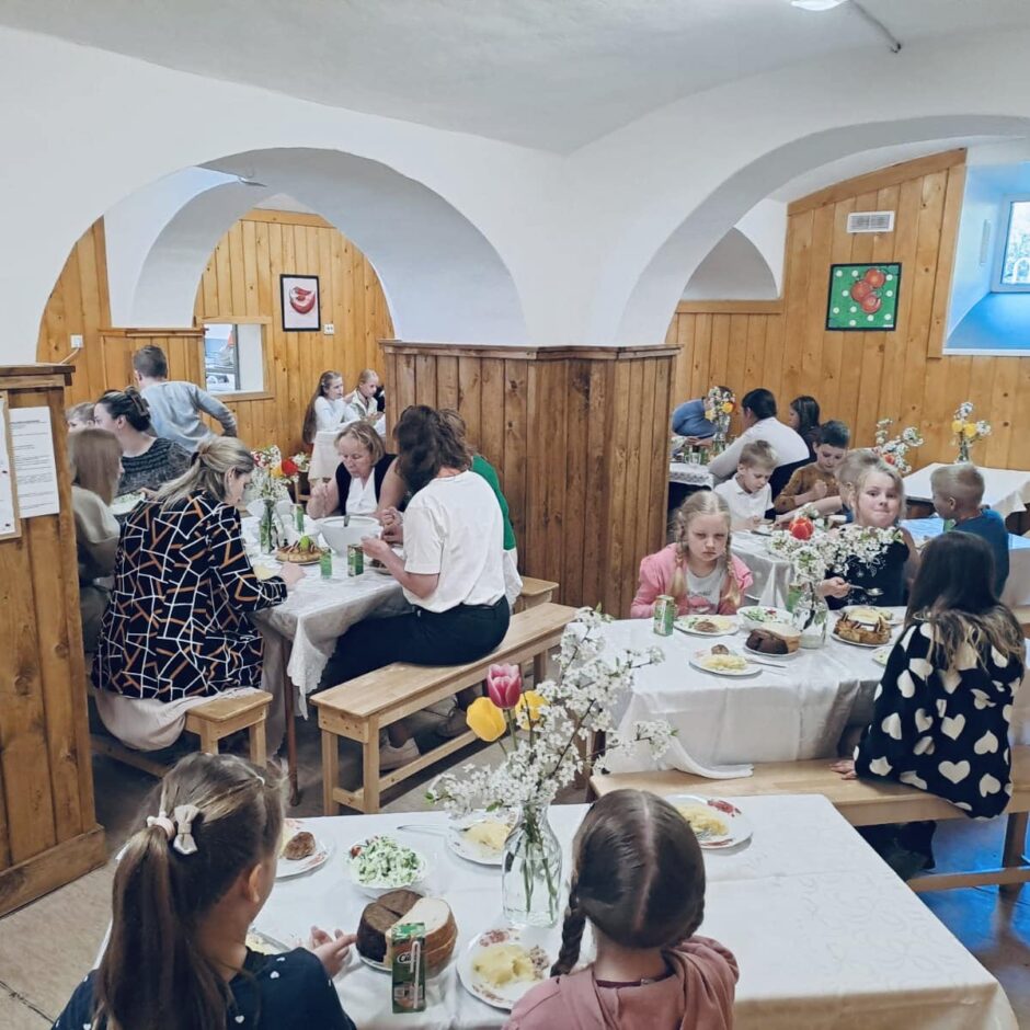 Baltā galdauta svētki