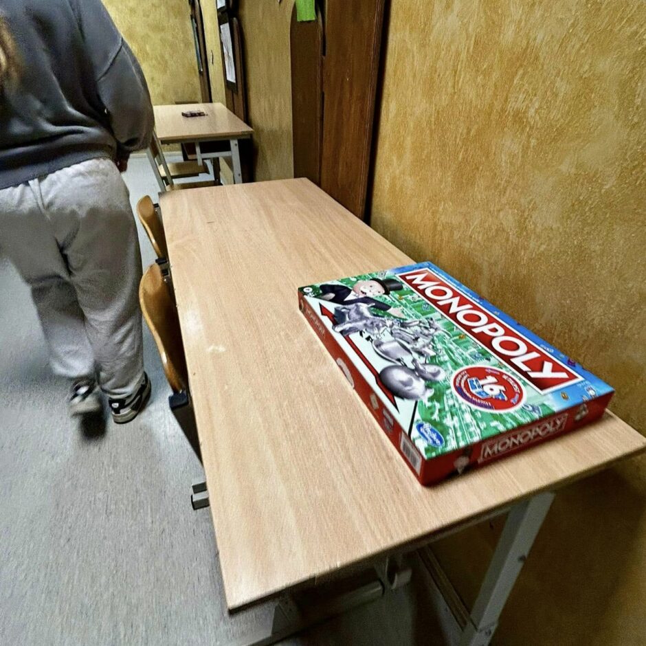 Absolventu dāvinājums skolai