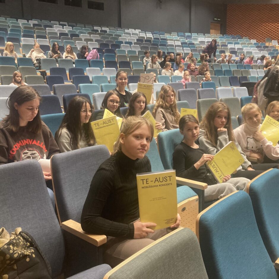 Koris gatavojas dziesmu un deju svētkiem