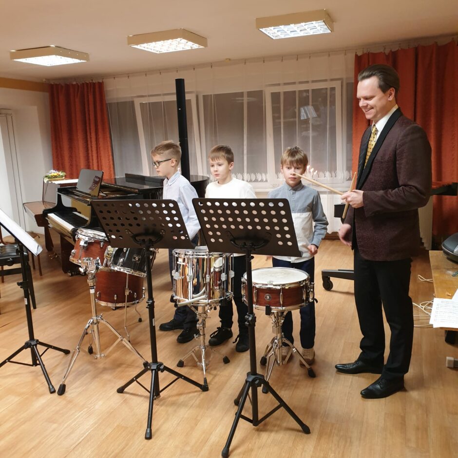 Mūzikas skolas audzēkņi