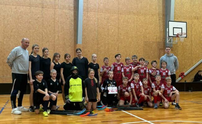 Florbola sacensības