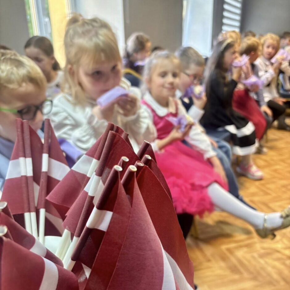 Valsts svētki Birzgales pamatskolā