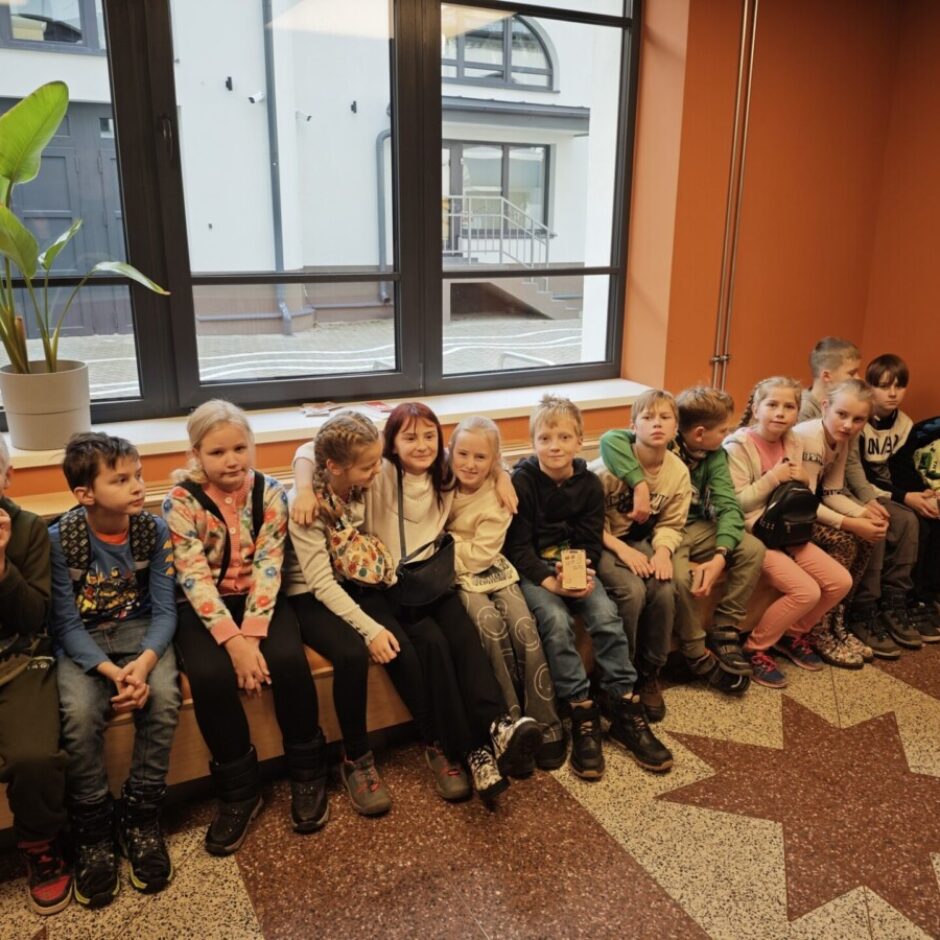 Leļļu teātra izrāde