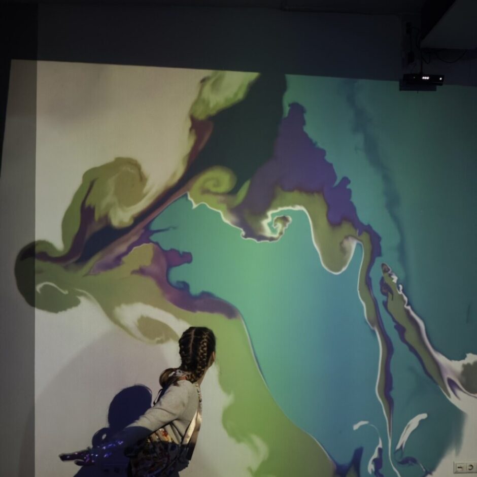 Leļļu teātra izrāde