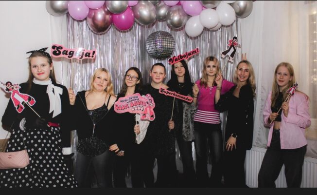 Jauniešu gada balva