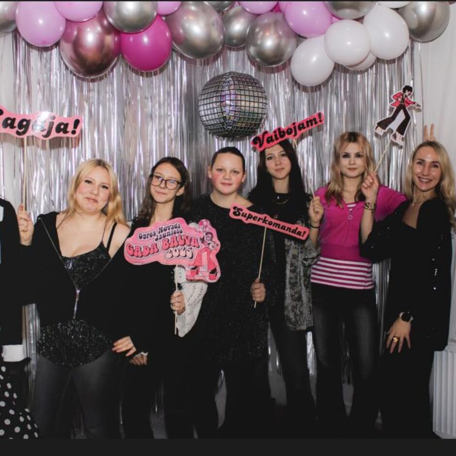 Jauniešu gada balva